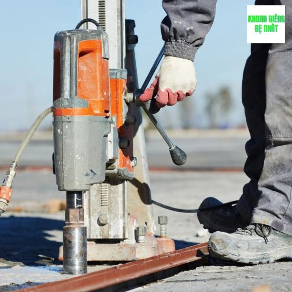 Đơn vị khoan giếng giá rẻ thiếu chuyên nghiệp thường sử dụng thiết bị lỗi thời