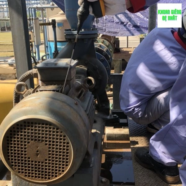 Khoan Giếng Đệ Nhất - Địa chỉ sửa máy bơm nước hỏa tiễn tại nhà