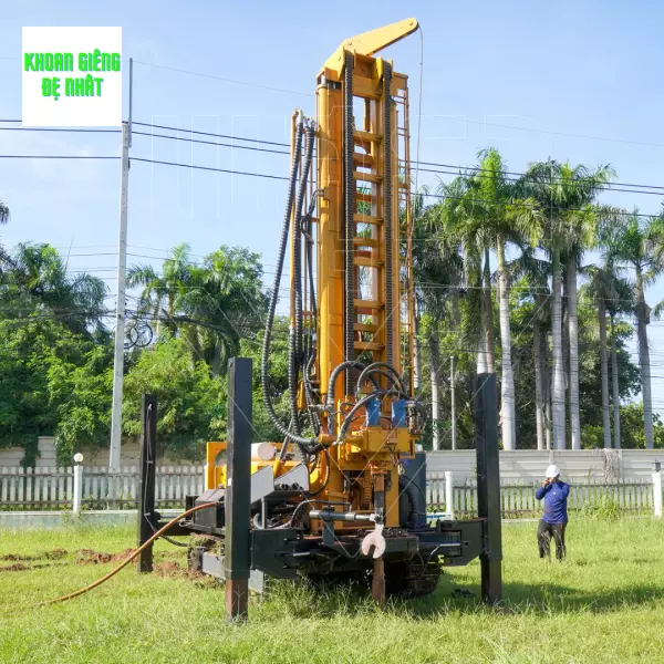Sử dụng đồng phục và trang thiết bị bảo hộ