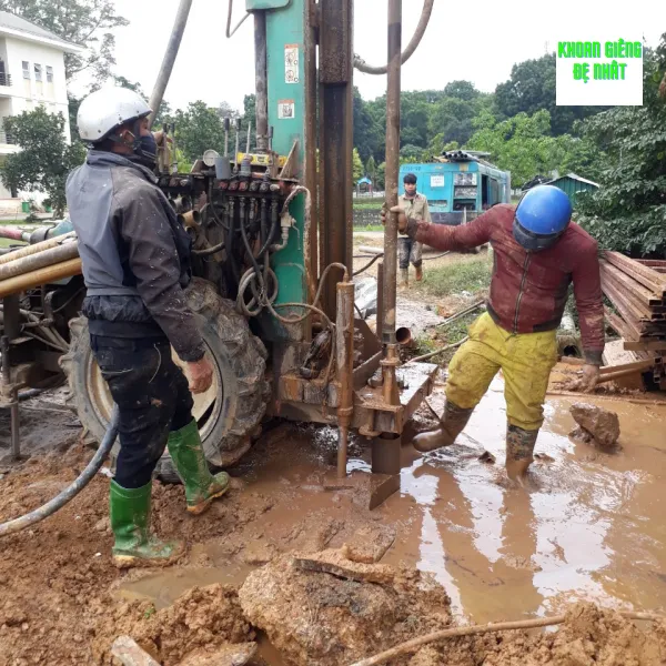 Tiêu chí lựa chọn đơn vị khoan giếng hạ mực nước ngầm uy tín ở Đức Hòa