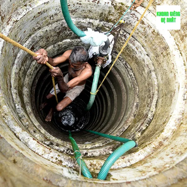 sục rửa giếng khoan