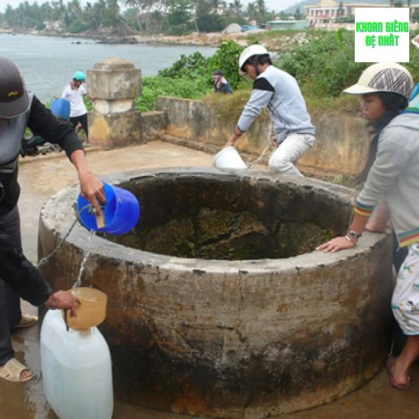 Giếng khoan công nghiệp