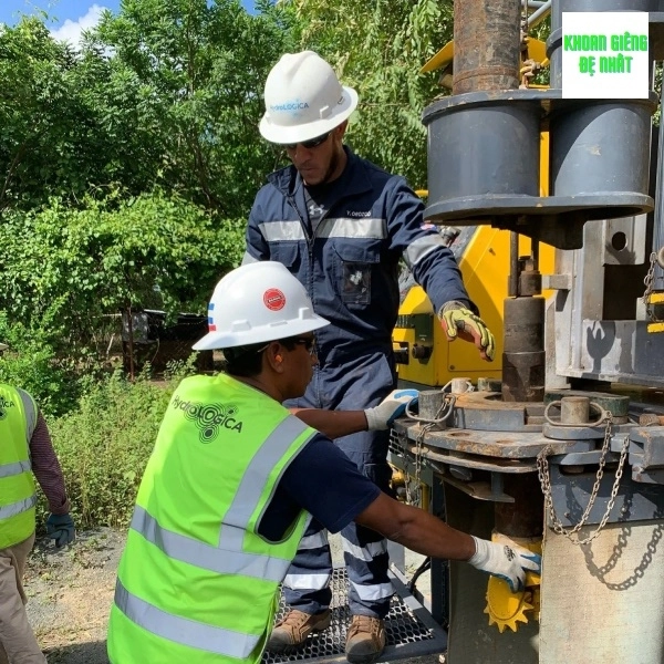 Chuẩn bị mặt bằng thi công là bước đầu tiên trong quy trình khoan giếng công nghiệp